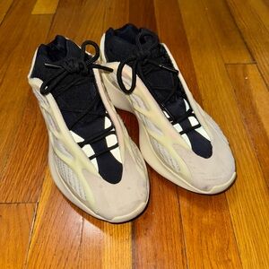 Size 7.5 - adidas Yeezy Boost 700 V3 Azael Men’s Shoes
